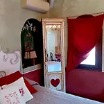 Bed and breakfast La Casa Rosa 3*