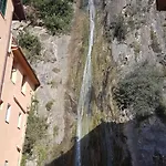 La Casa Rosa Pigna