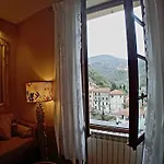 La Casa Rosa 3*