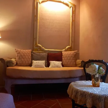 Bed & Breakfast La Casa Rosa