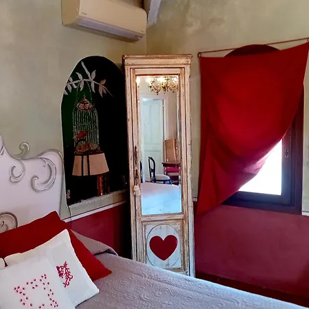 Bed & Breakfast La Casa Rosa *