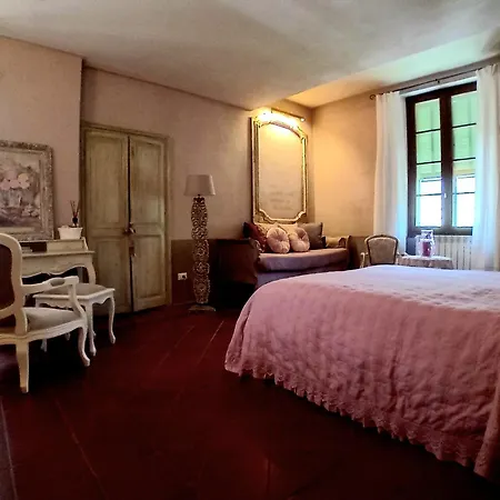 La Casa Rosa Bed & Breakfast Pigna