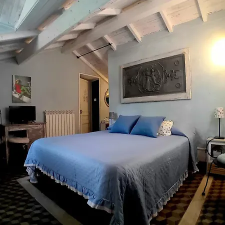 La Casa Rosa * Pigna