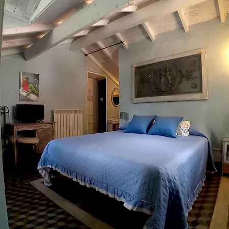 La Casa Rosa