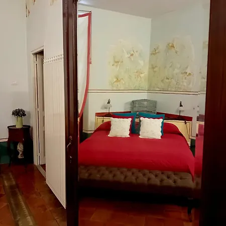 Bed and Breakfast La Casa Rosa 3*