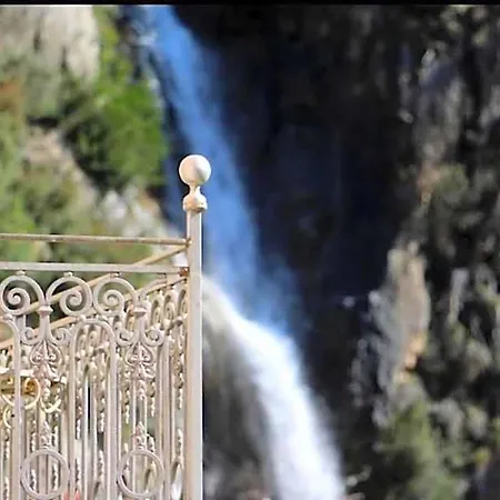 La Casa Rosa Bed & Breakfast 3*