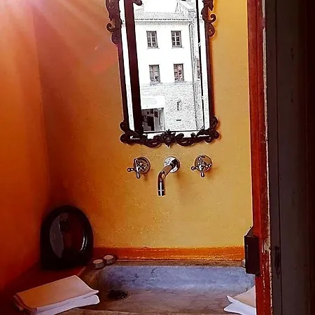 La Casa Rosa Bed & Breakfast Pigna