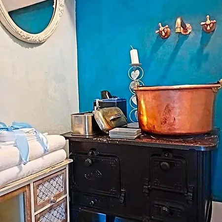 Bed & Breakfast La Casa Rosa 3*