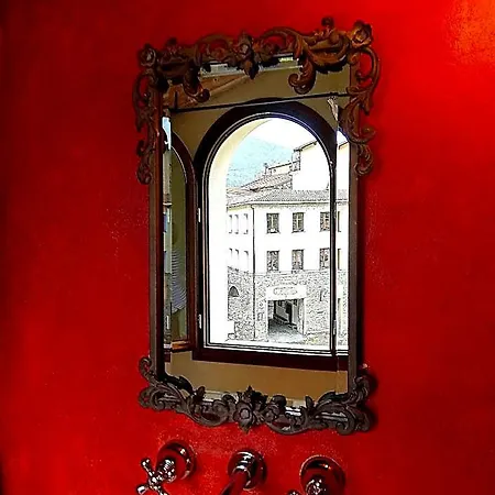 La Casa Rosa Bed & Breakfast 3*