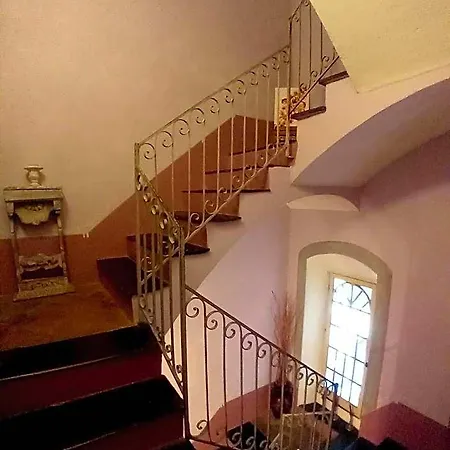 La Casa Rosa