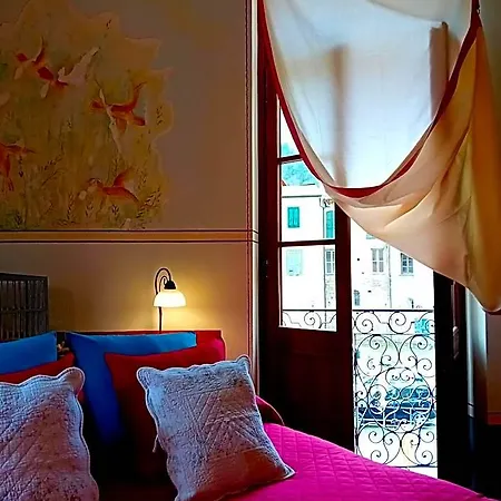 La Casa Rosa