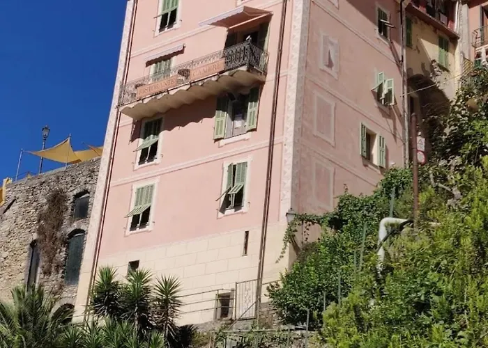 La Casa Rosa