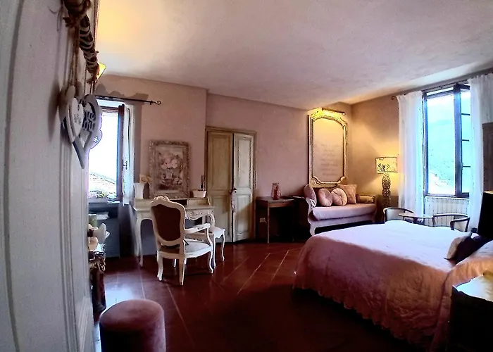 La Casa Rosa